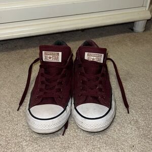 Maroon converse low-top sneakers